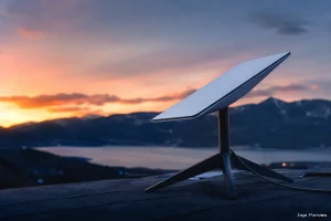 Starlink dan Masa Depan Operator Seluler di Era Internet Satelit