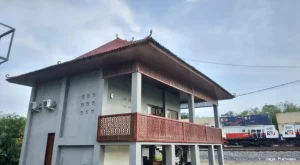 Rumah Singgah KAI Berarsitektur Limas Hadir di Sumatra