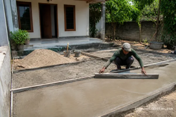 Cara Menyemen Lantai Tanah agar Rapi dan Lebih Tahan Retak Cara Menyemen Lantai Tanah agar Rapi dan Lebih Tahan Retak