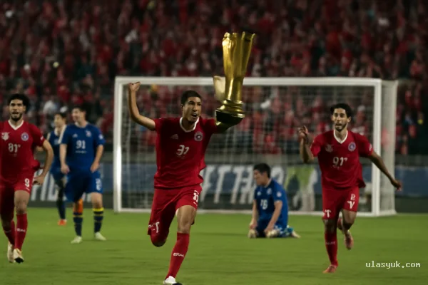 Indonesia Angkat Trofi FIFA ASEAN Cup Usai Taklukkan Thailand Indonesia Angkat Trofi FIFA ASEAN Cup Usai Taklukkan Thailand