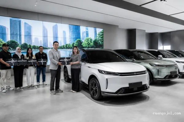 JAECOO J5 EV Genuine Body Kit Diserahkan kepada 10 Konsumen JAECOO J5 EV Genuine Body Kit Diserahkan kepada 10 Konsumen