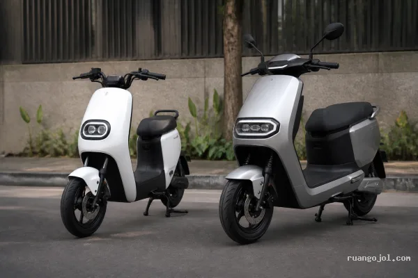 Yadea OVA Mini Resmi Hadir, Ini Perbedaan Utama dengan OVA Yadea OVA Mini Resmi Hadir, Ini Perbedaan Utama dengan OVA